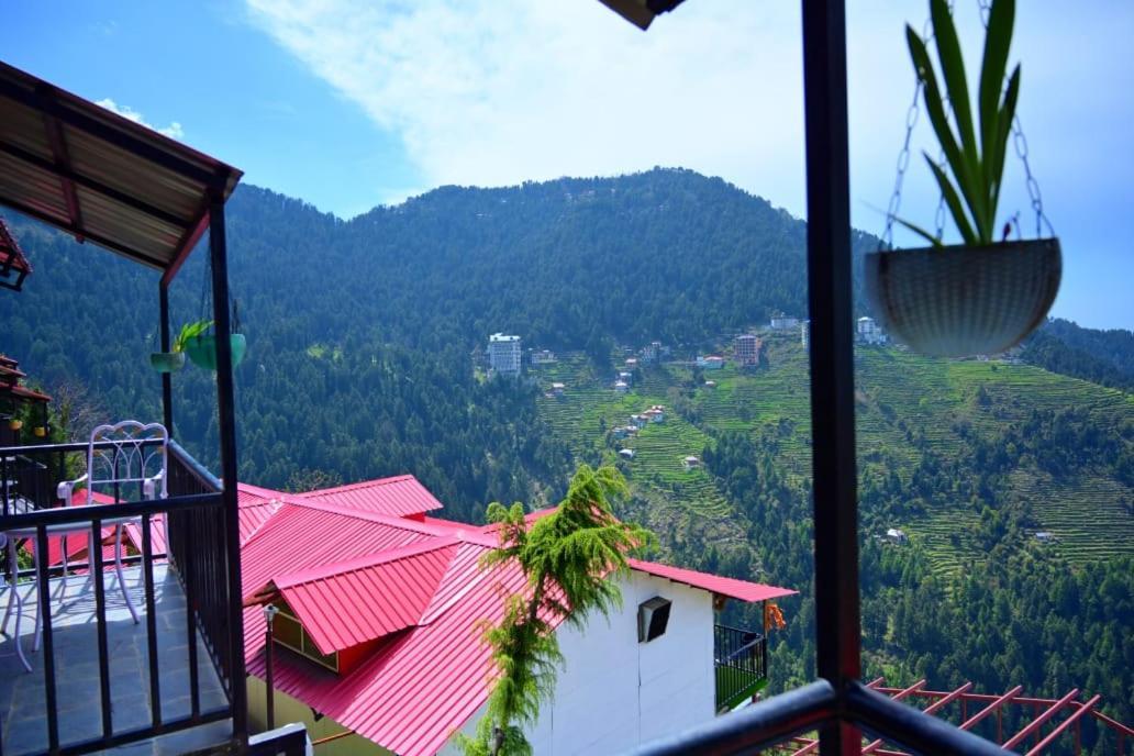 Aamod Resorts Dalhousie ! Luxury Cottage Resort Экстерьер фото