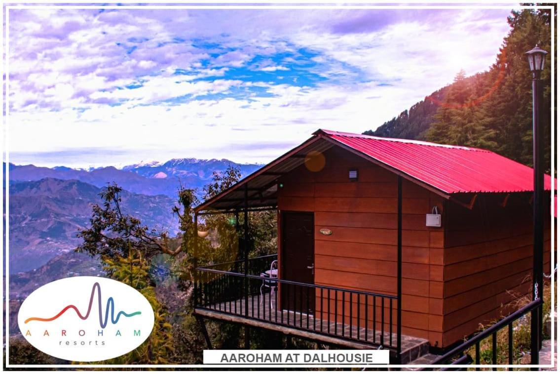 Aamod Resorts Dalhousie ! Luxury Cottage Resort Экстерьер фото